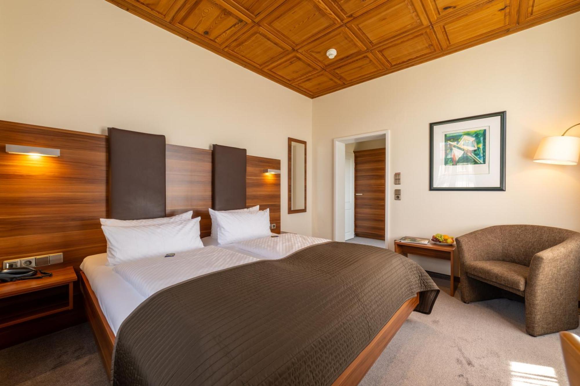 Hotel Schoengarten Garni Λιντάου Εξωτερικό φωτογραφία